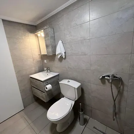 Gazena House * Sivros