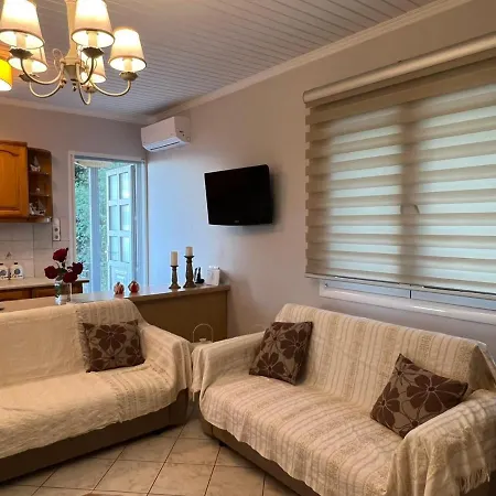 Дом отдыха Gazena House Sivros