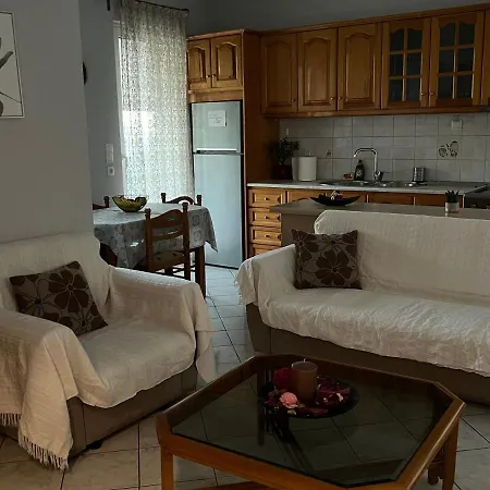 Дом отдыха Gazena House